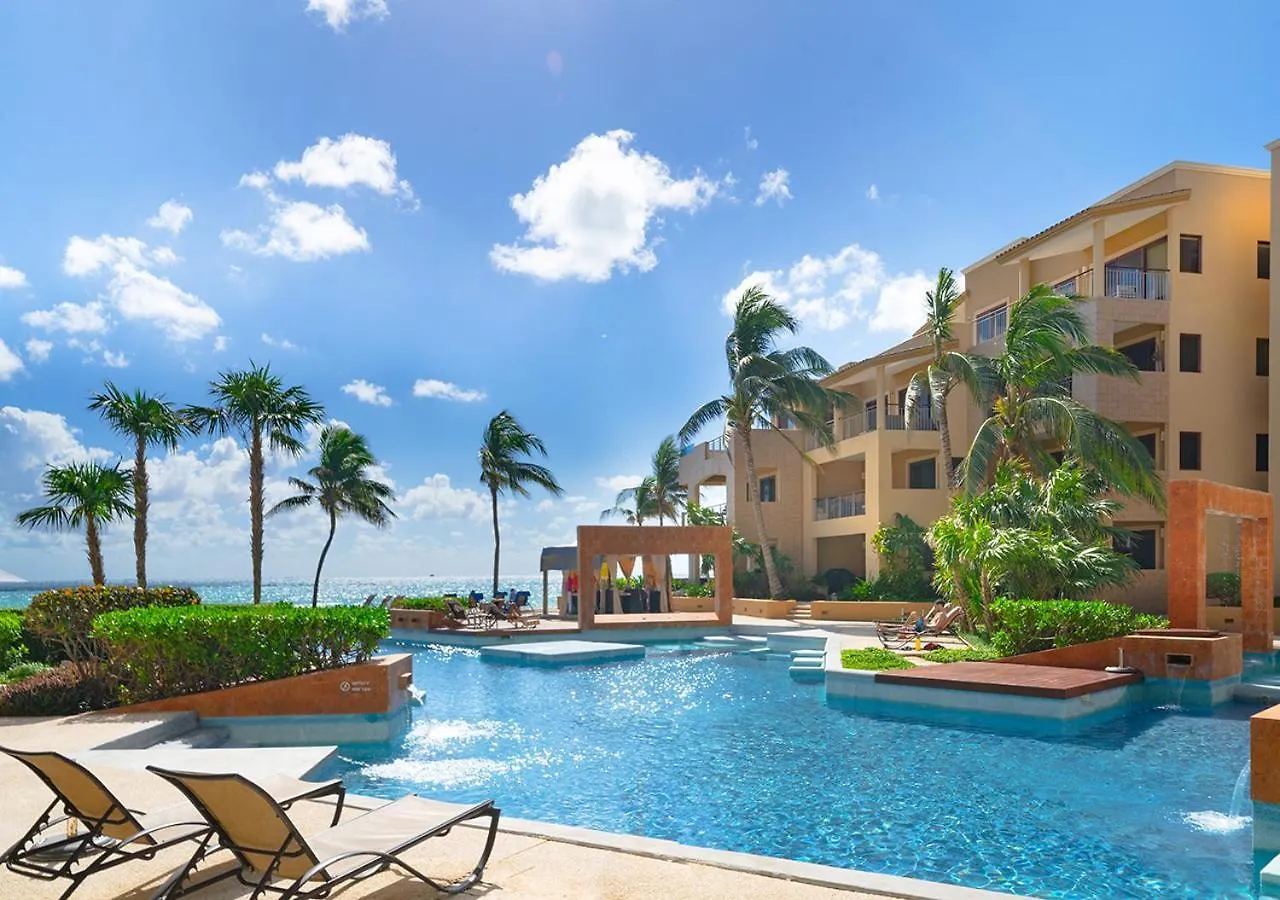 Condo Surf 405 - Luxury Oceanview Beachfront 3 Bedroom With Gym - At El Faro Condos Playa del Carmen