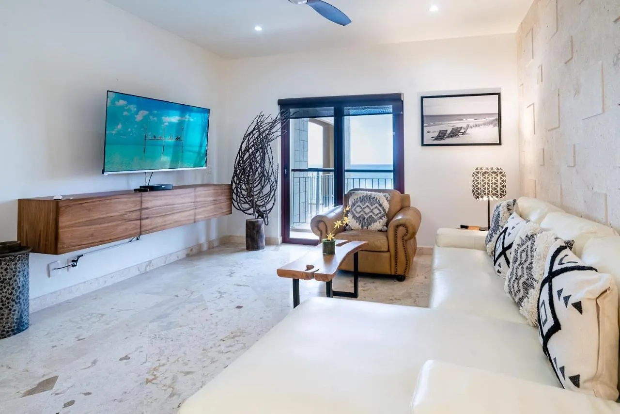 Holiday home Condo Surf 405 - Luxury Oceanview Beachfront 3 Bedroom With Gym - At El Faro Condos Playa del Carmen Mexico