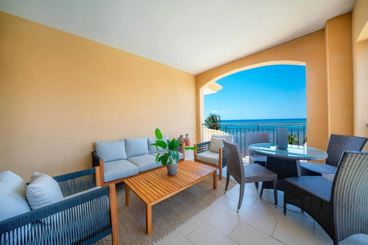 Holiday home Condo Surf 405 - Luxury Oceanview Beachfront 3 Bedroom With Gym - At El Faro Condos Playa del Carmen
